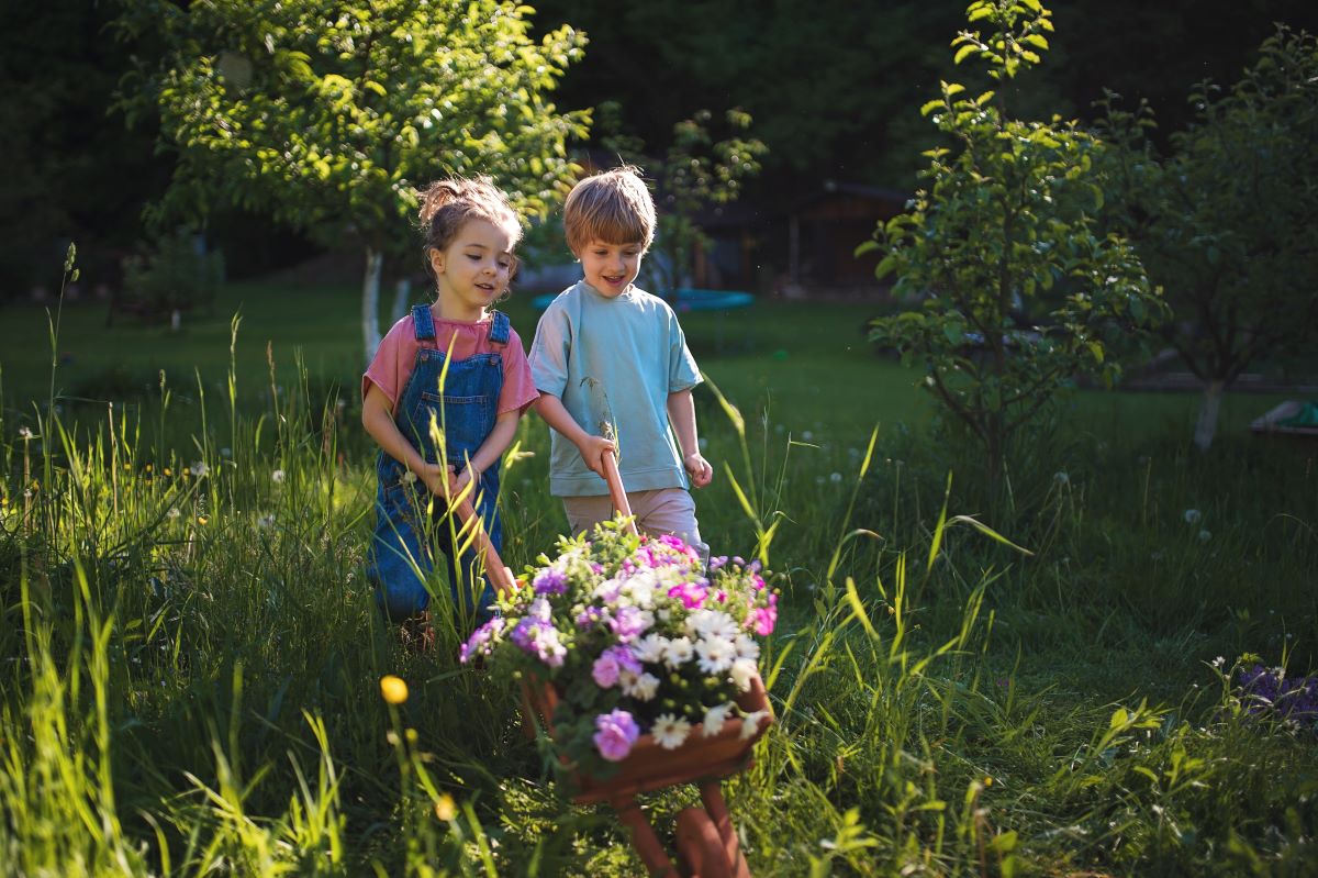 Kinder im Garten beschäftigen: Kreative Ideen für Mettmann u